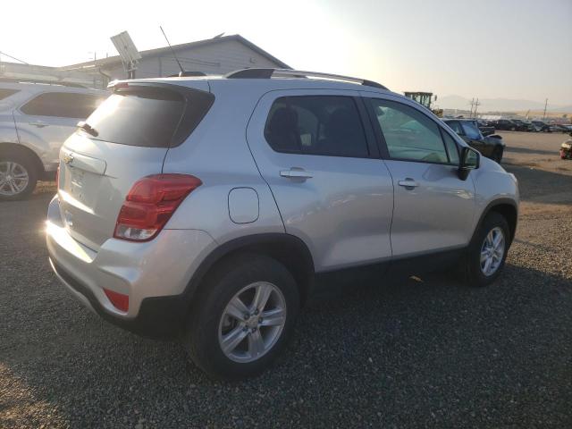 KL7CJPSM6NB518108 Chevrolet Trax 1LT 3