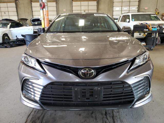 4T1C11AK3MU493330 Toyota Camry LE 5