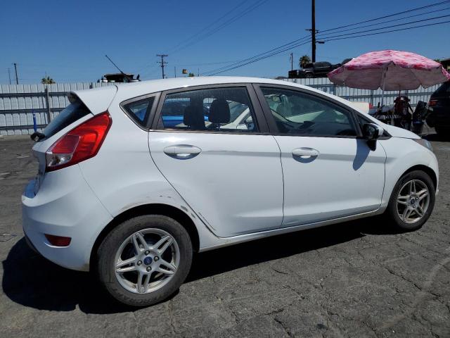 3FADP4EJ0JM122657 Ford FIESTA SE