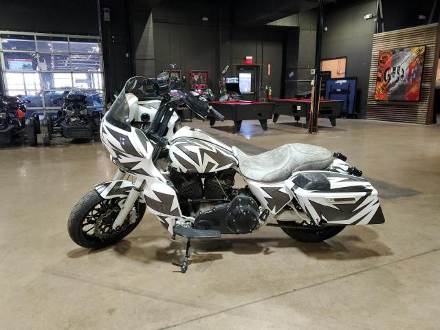 2011 HARLEY-DAVIDSON FLHTP 1HD1FMM15BB606882