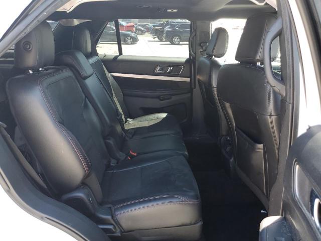 1FM5K7D82JGB42329 Ford EXPLORER XLT
