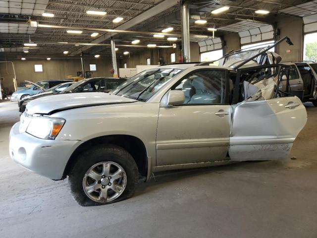 2004 Toyota Highlander 