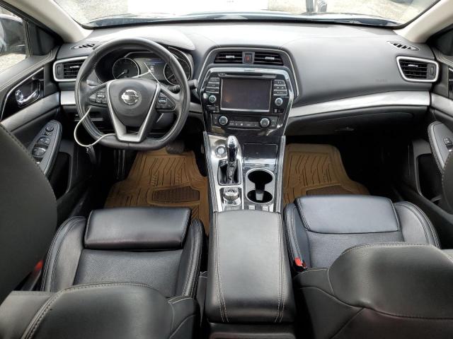 1N4AA6AP8HC441617 Nissan Maxima 3.5s
