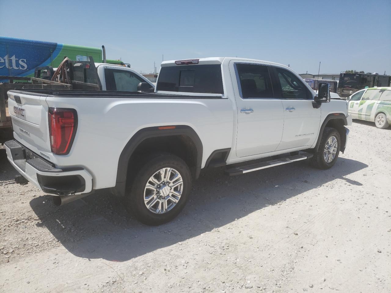 2022 GMC Sierra K2500 Denali vin: 1GT49REY5NF104594