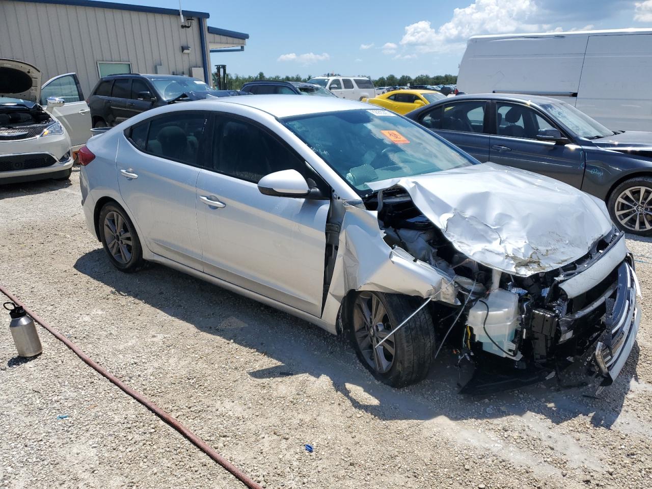 2017 Hyundai Elantra Se vin: 5NPD84LF2HH028849