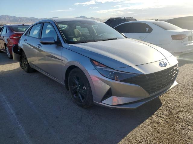 5NPLM4AG9NH083877 Hyundai Elantra SE 4