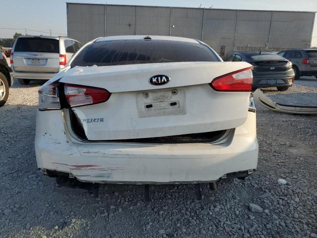 KNAFK4A6XG5609623 KIA FORTE LX
