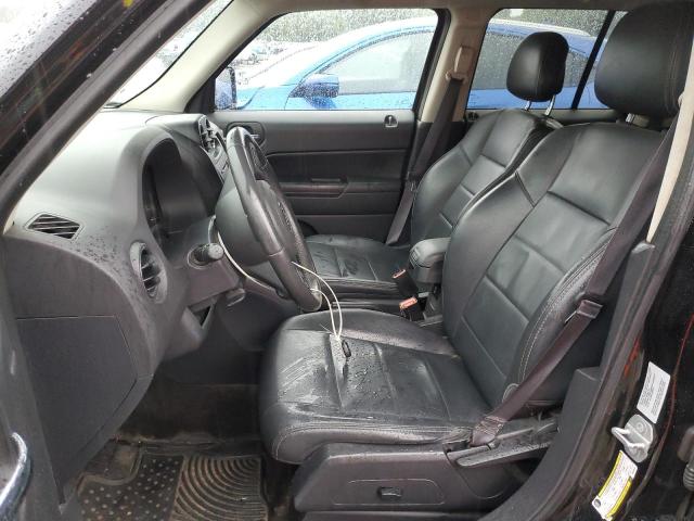 1C4NJRFB5GD552421 Jeep Patriot Latitude