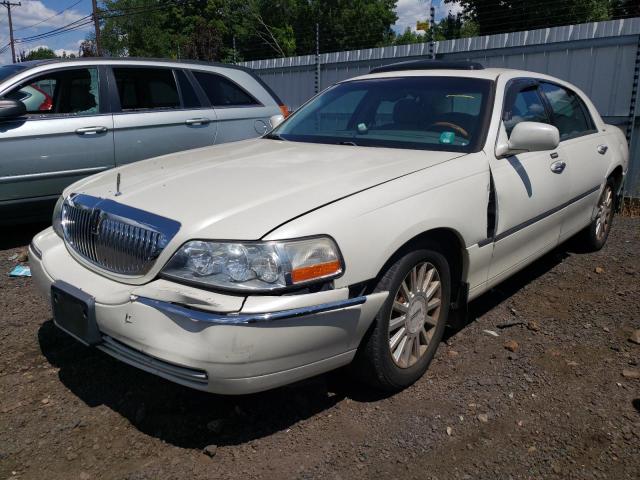 2004 Lincoln Town Car Ultimate