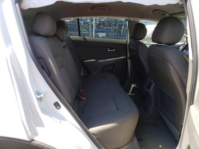 KNDPB3AC9G7819027 KIA Sportage Lx