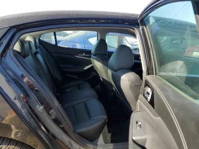 1N4AA6AP9JC381644 Nissan Maxima 3.5s