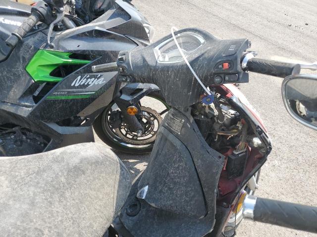 2018 PIAGGIO SCOOTER ZAPM898G9J7000750