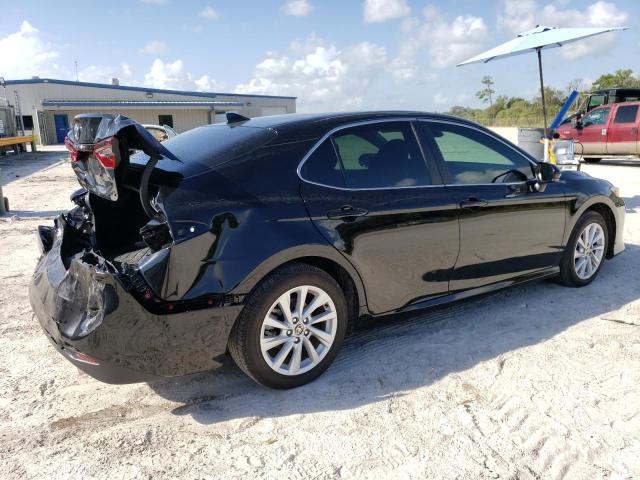 4T1R11AK7NU056927 Toyota Camry LE 3