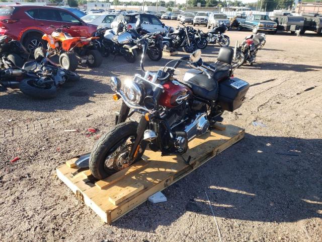 2019 HARLEY-DAVIDSON FLHC 1HD1YAJ25KB064589