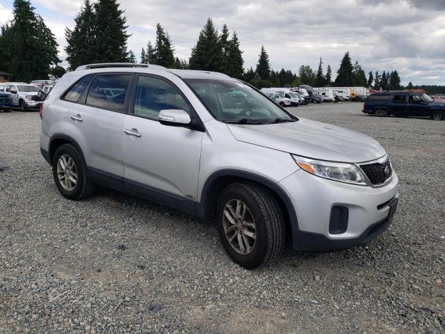 5XYKTDA71FG594832 KIA SORENTO LX