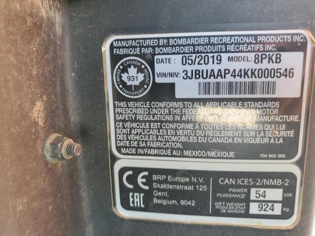 2019 CAN-AM DEFENDER M - 3JBUAAPAAKK000546