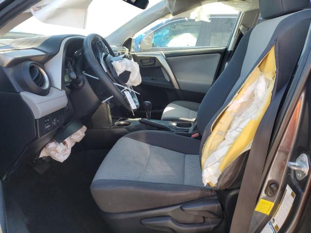 JTMBFREV4FD130915 Toyota RAV4 LE