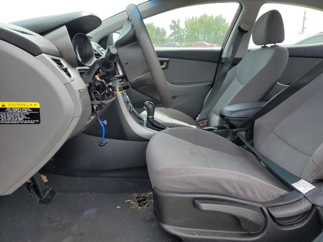 5NPDH4AE8GH703435 Hyundai ELANTRA SE