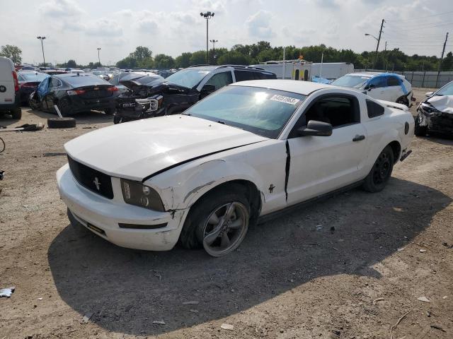 2005 Ford Mustang 