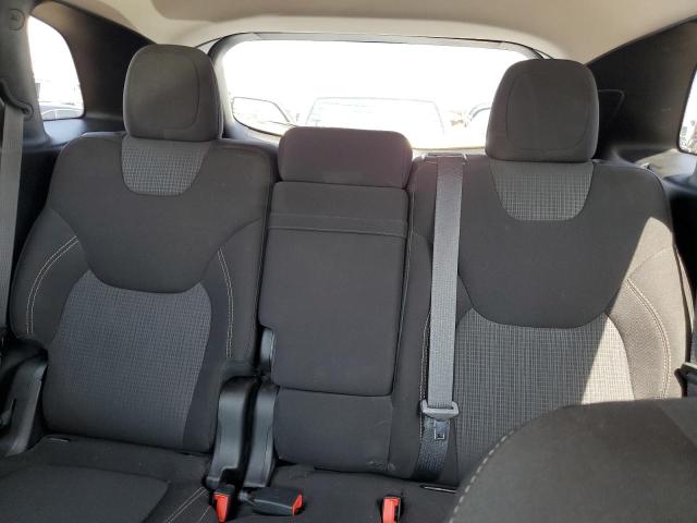 1C4PJMCS9GW143214 Jeep Cherokee Latitude