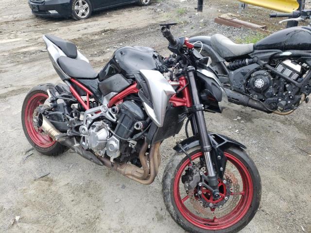 2019 KAWASAKI ZR900 - JKAZR2A19KA003700