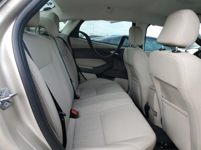 1FADP3F2XHL210564 Ford FOCUS SE