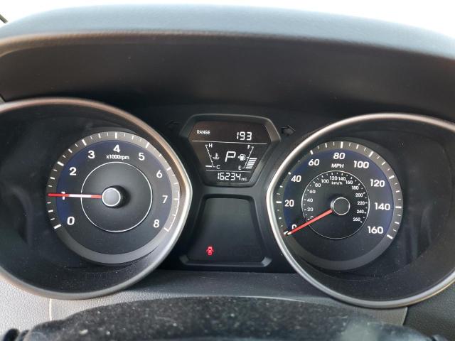 5NPDH4AEXEH504688 Hyundai ELANTRA SE