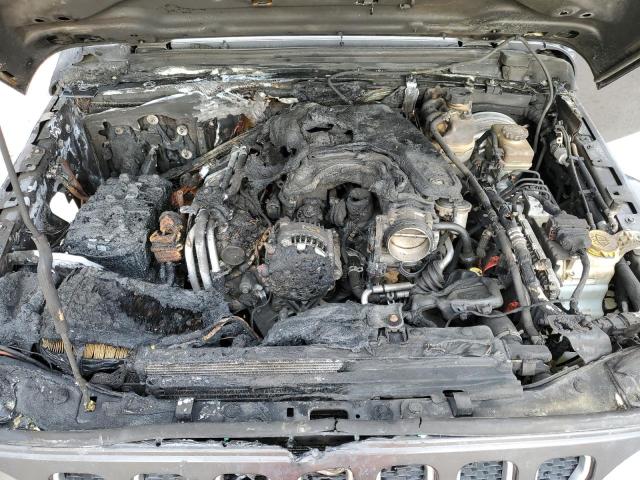 1C4HJXEG6JW206713 Jeep Wrangler Unlimited Sahara