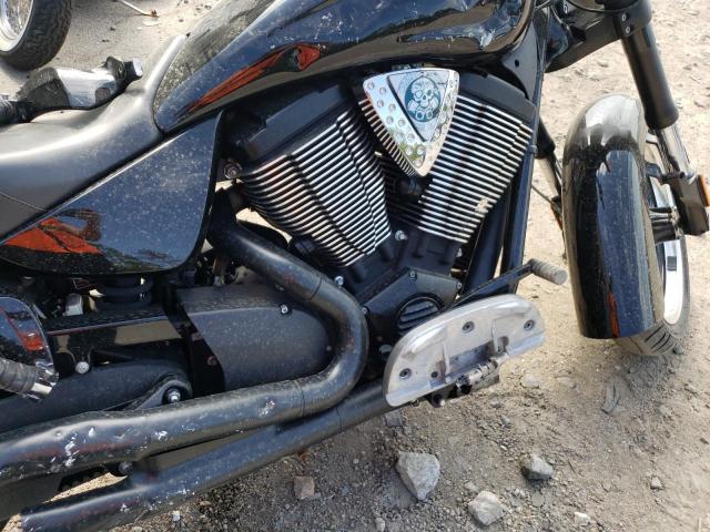 2011 VICTORY MOTORCYCLES KINGPIN 8- 5VPCA36N9B3006106