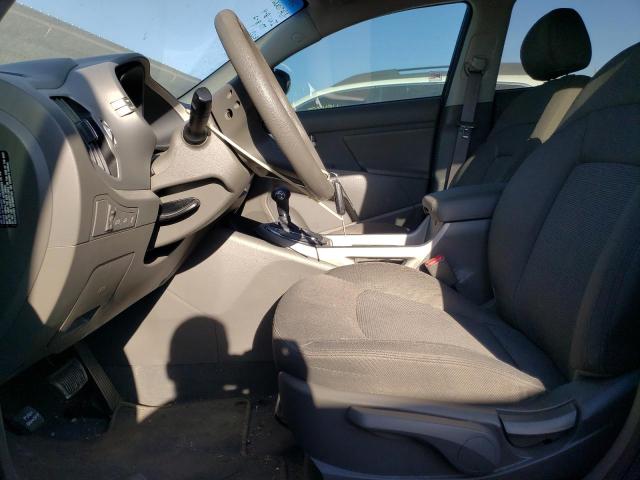 KNDPB3AC2G7845808 KIA Sportage Lx