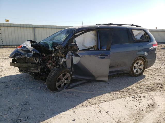 2014 Toyota Sienna LE