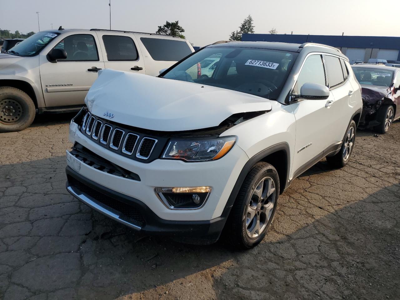 Jeep Compass 2020 багажник