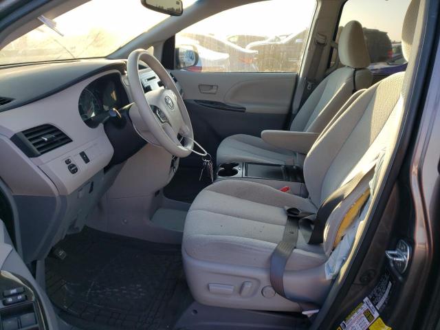 5TDKK3DC2ES477364 Toyota SIENNA LE
