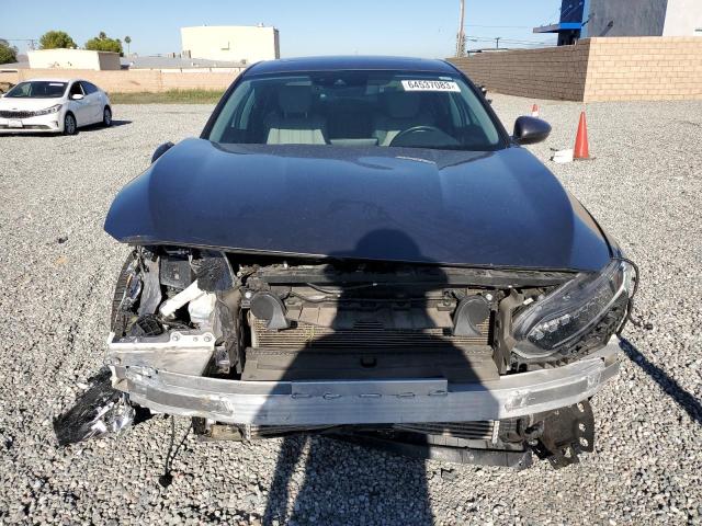 1HGCV1F99JA011943 Honda Accord Touring
