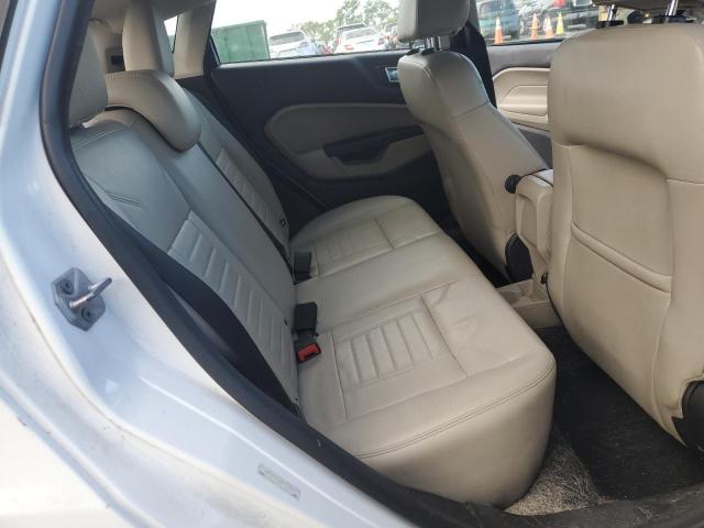 3FADP4FJ8EM124743 Ford Fiesta Titanium
