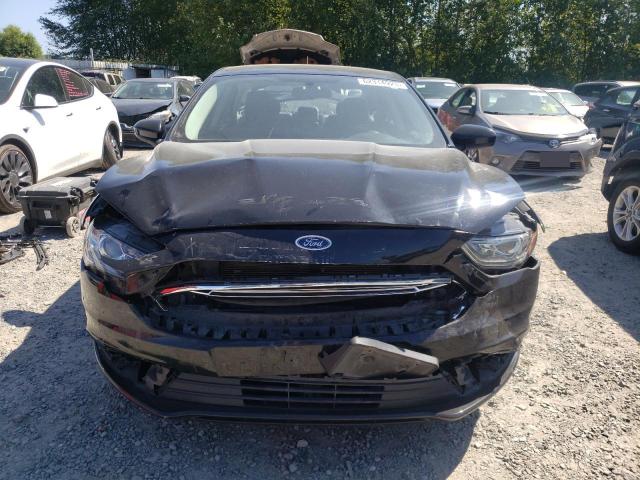 3FA6P0HD8HR110860 Ford FUSION SE