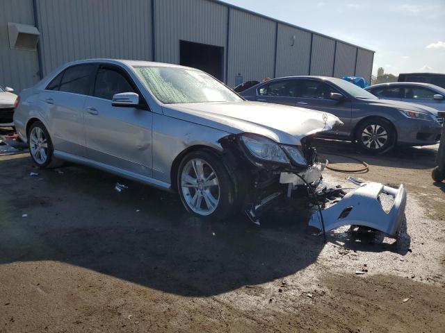 VIN WDDHF8JB2DA724875 2013 Mercedes-Benz E-Class, 3... no.4