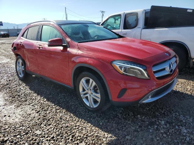 WDCTG4GBXFJ092951 Mercedes-Benz Gla 250 4matic
