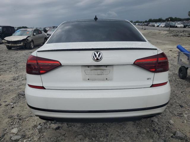2018 VOLKSWAGEN PASSAT GT - 1VWJM7A35JC035088