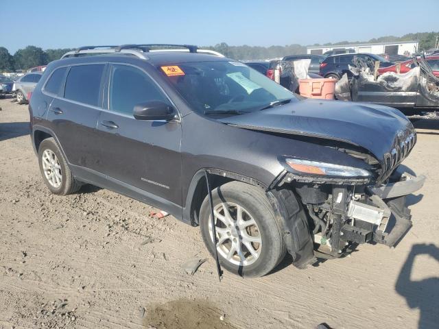 1C4PJLCB4HW607067 Jeep Cherokee Latitude