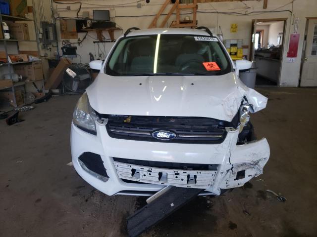 1FMCU9GXXEUA85823 Ford ESCAPE SE
