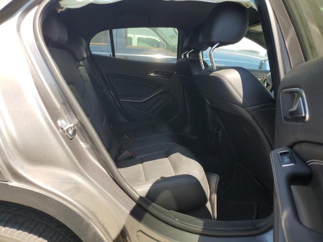 WDCTG4GB6KJ575072 Mercedes-Benz Gla 250 4matic