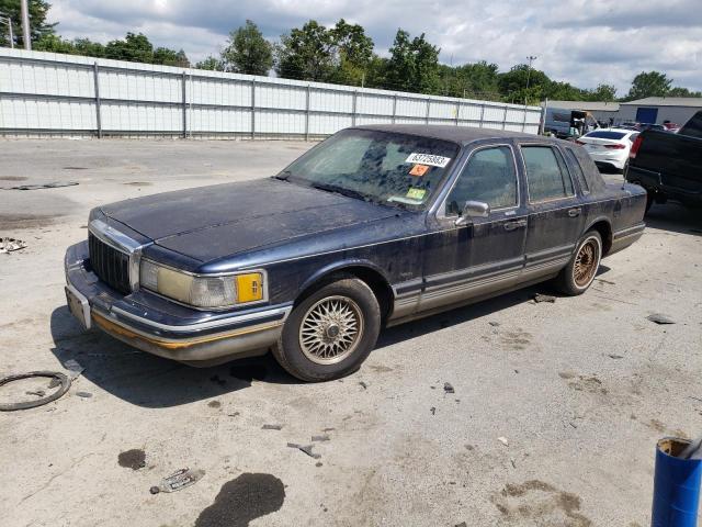 1992 Lincoln Town Car Signature