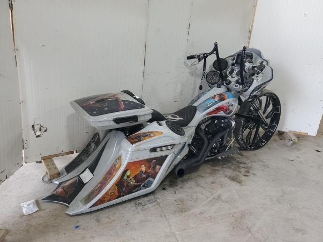 2011 HARLEY-DAVIDSON FLTRX - 1HD1KHM11BB664779
