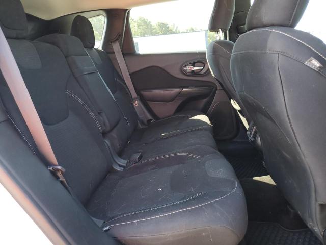 1C4PJMCS9FW654436 Jeep Cherokee Latitude