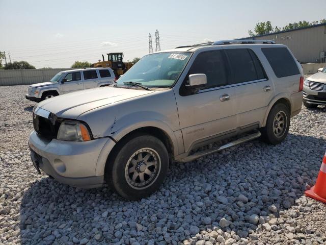 2004 Lincoln Navigator 