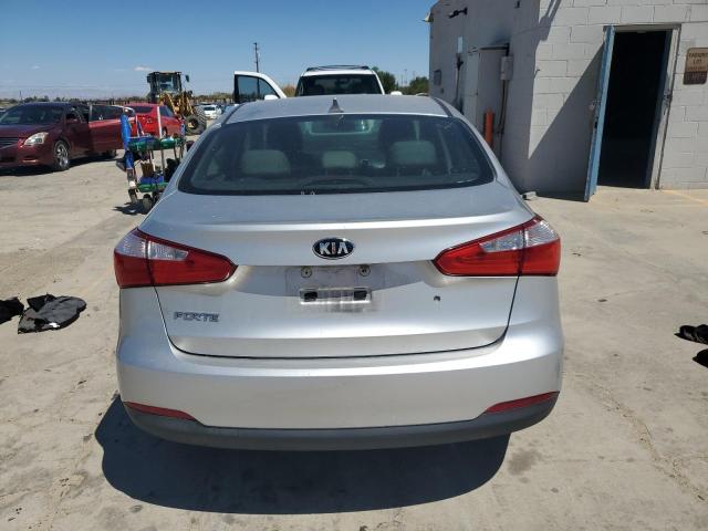 KNAFK4A64F5303192 KIA FORTE LX