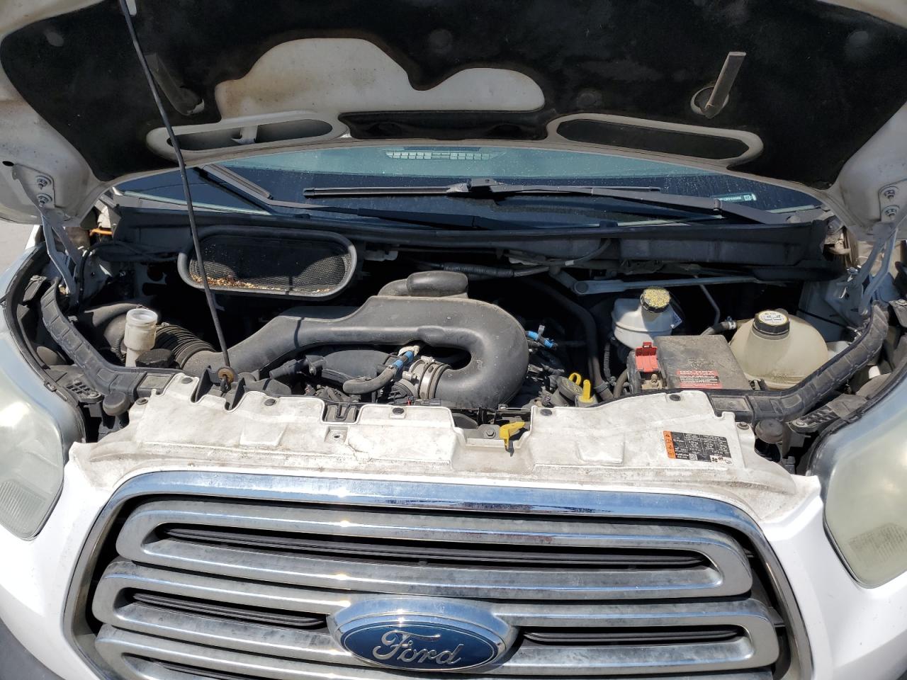 1FTNR1ZM5FKA68606 2015 Ford Transit T-250 1FTNR1ZM5FKA68606 2015 Ford Transit T-250