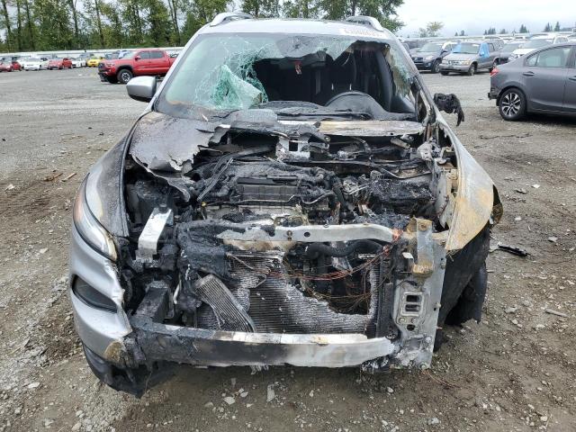 1C4PJMCB5GW308952 Jeep Cherokee Latitude