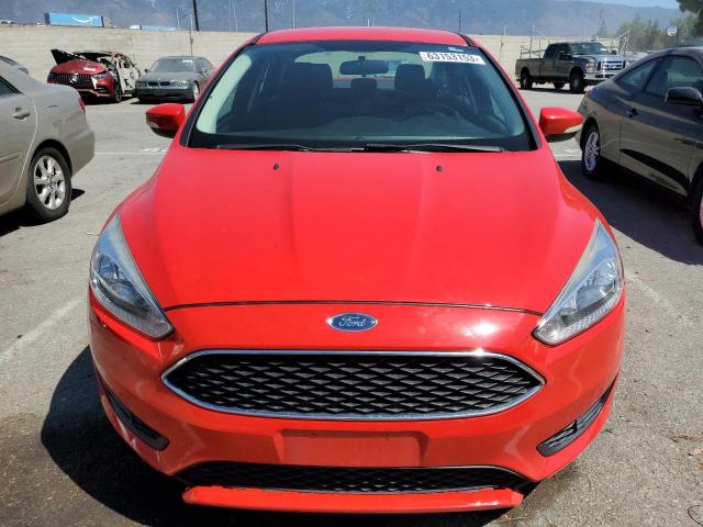 1FADP3F21GL225811 Ford FOCUS SE